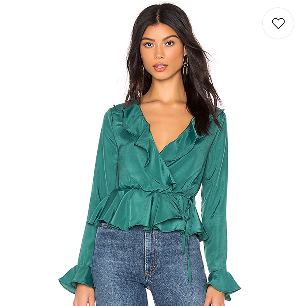 NWT About Us wrap around top